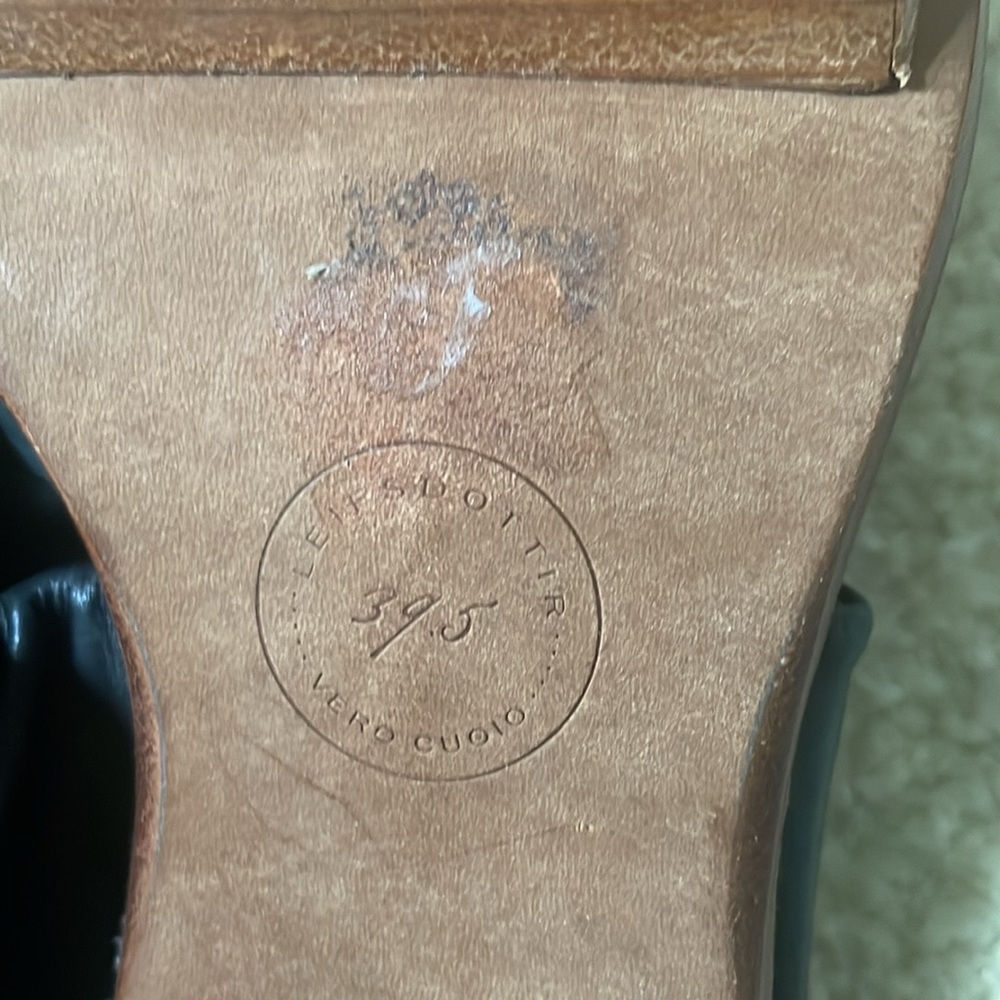 Leifsdottir Black Leather Ankle Wrap Heels - Picture 10 of 11